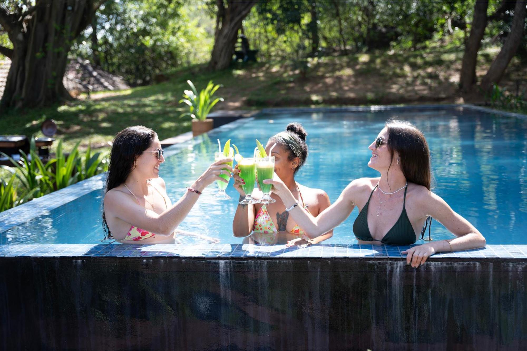 Ekho Sigiriya Hotell Exteriör bild